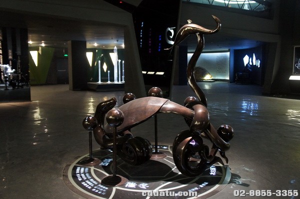 玄武雕塑-不锈钢雕塑-四川城市雕塑
